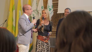 P1068389